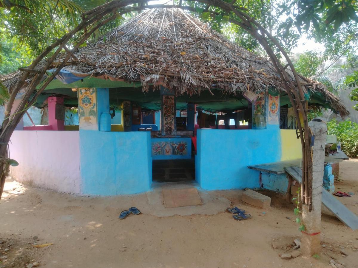 Goldengarden Cottages Hampi Εξωτερικό φωτογραφία